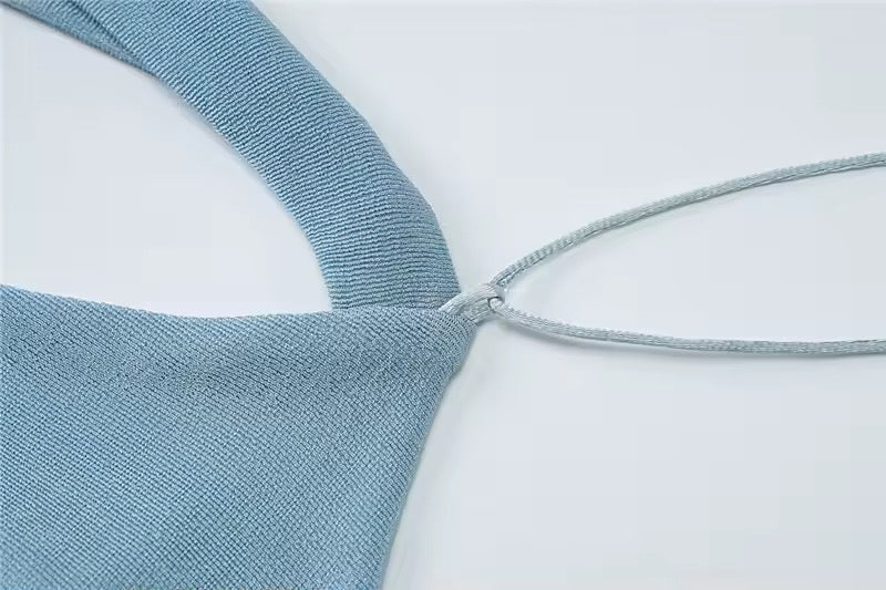 Isolde™ | Rückenfreies Maxikleid mit Kreuzträgern
