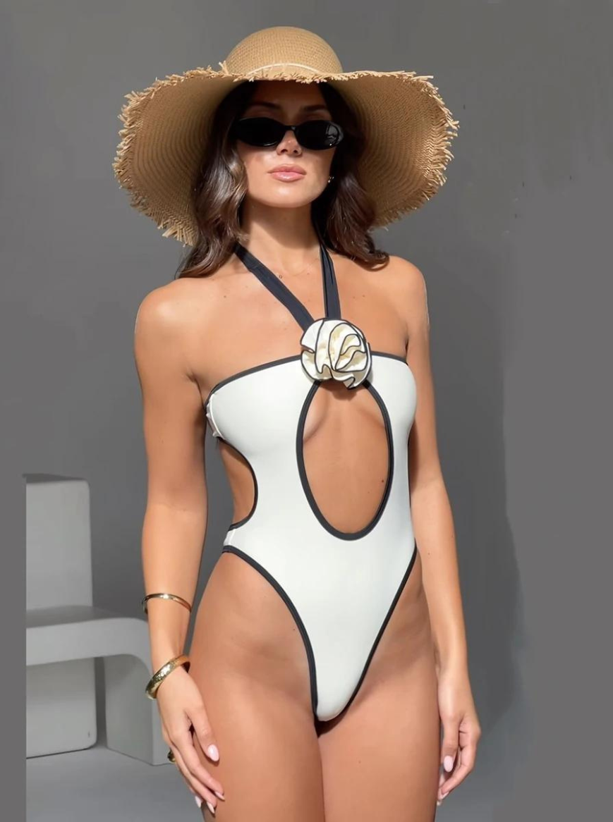 Sabrina™ | Weißer Badeanzug mit Schwarzem Detail