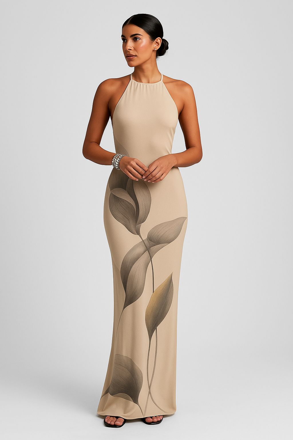 Lady™ | Fließendes Maxikleid mit hohem Ausschnitt