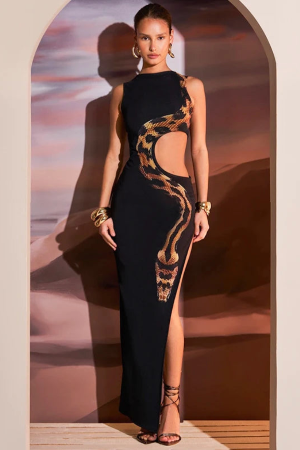 Odara™ | Schwarzes Cut-Out Maxikleid