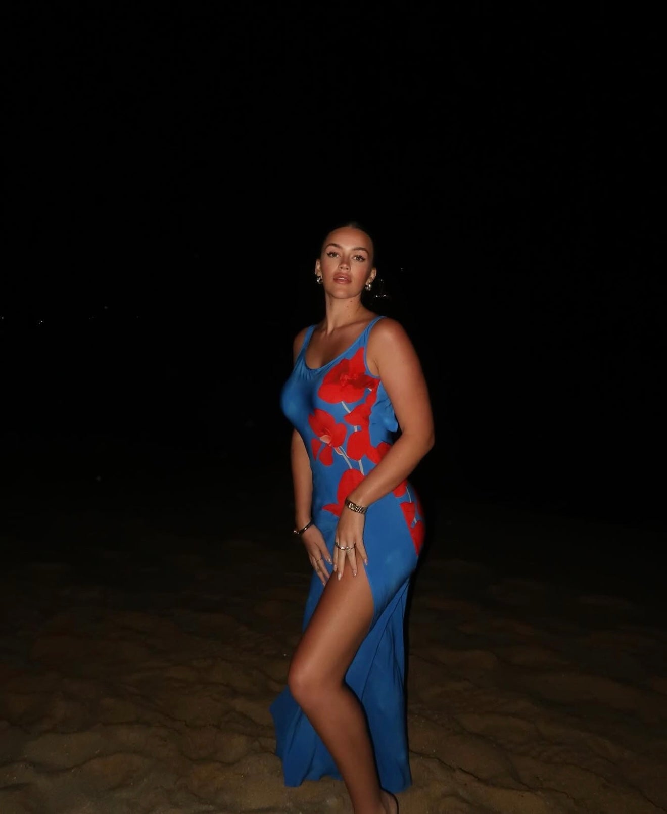 Sienna™ | One-Shoulder Maxikleid mit Blumenapplikation
