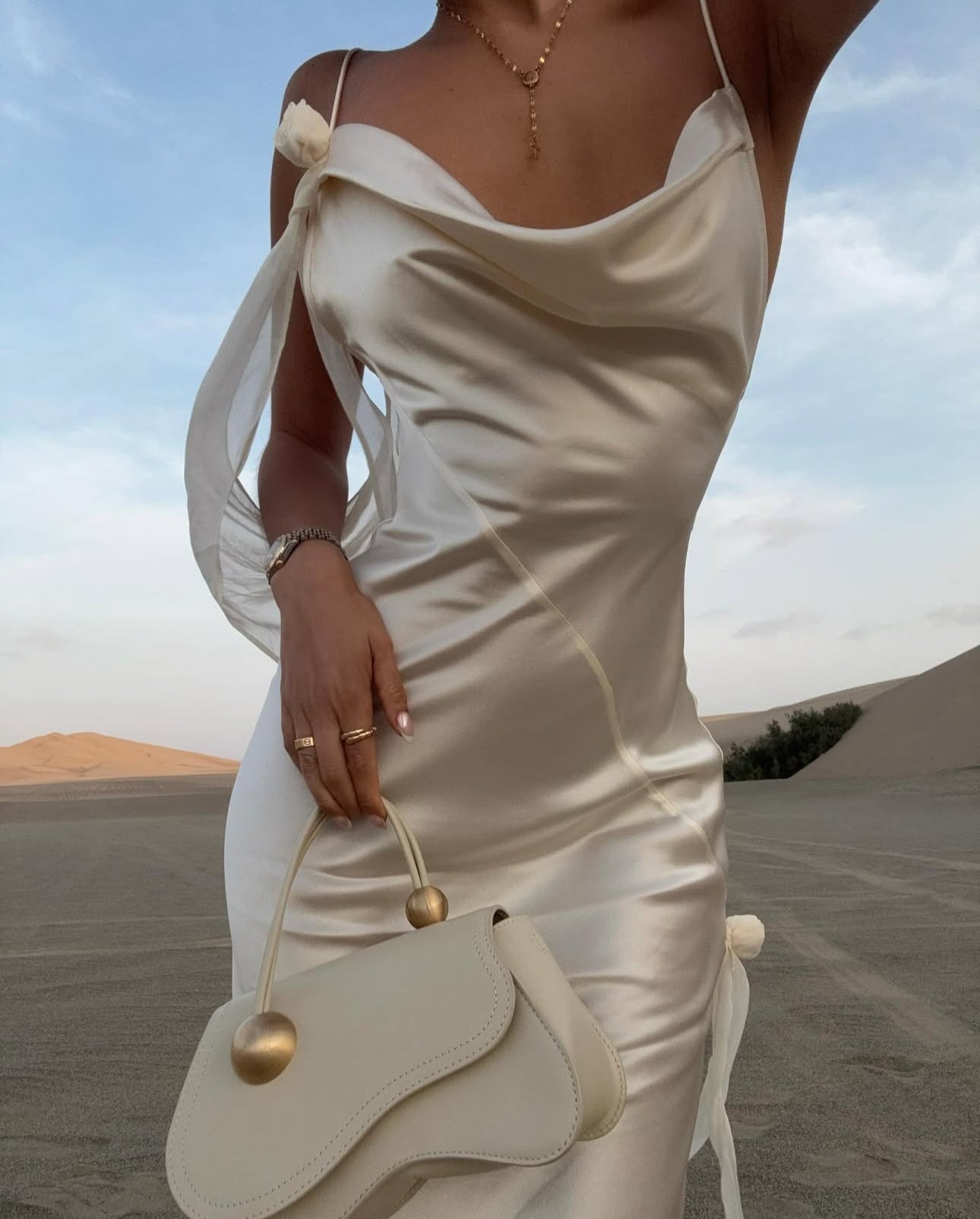 Lindth™ | Elegantes Satinkleid im Slip-Stil