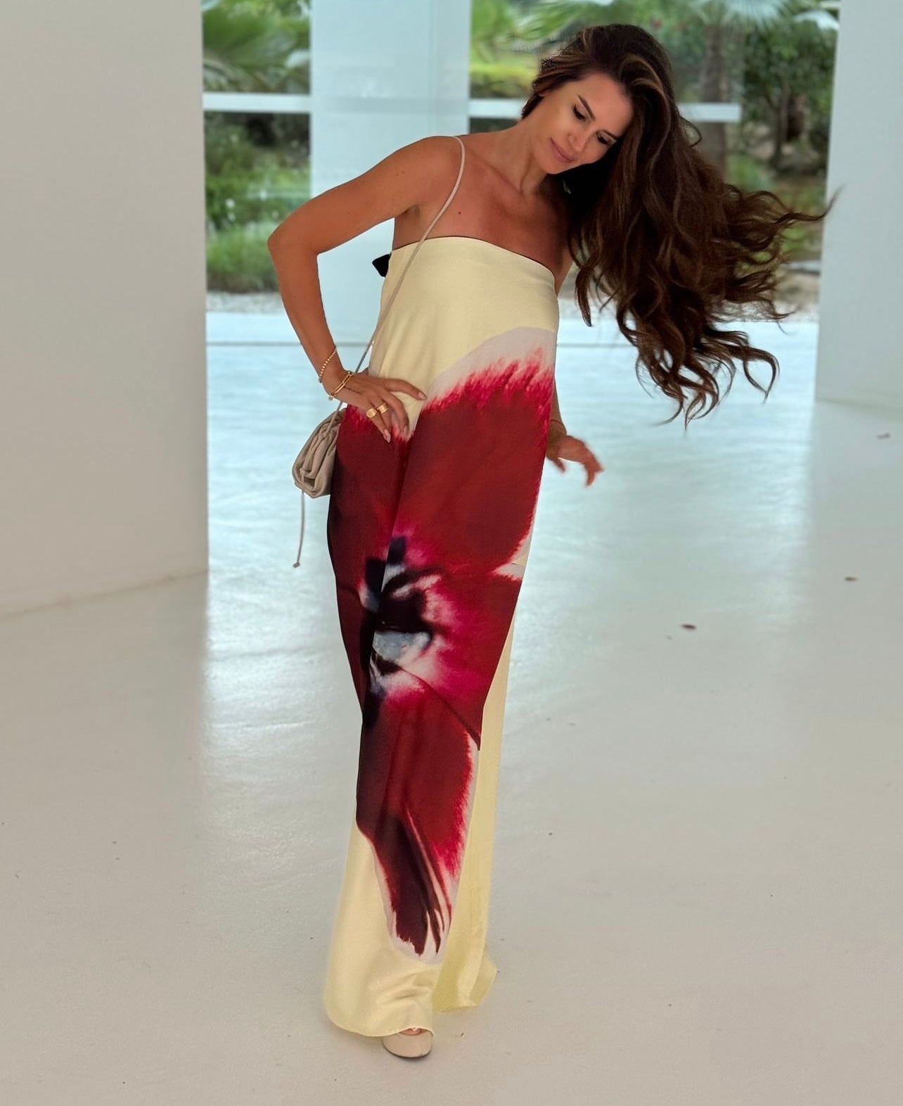 Simone™ | Trägerloses Maxikleid mit Stoffgürtel