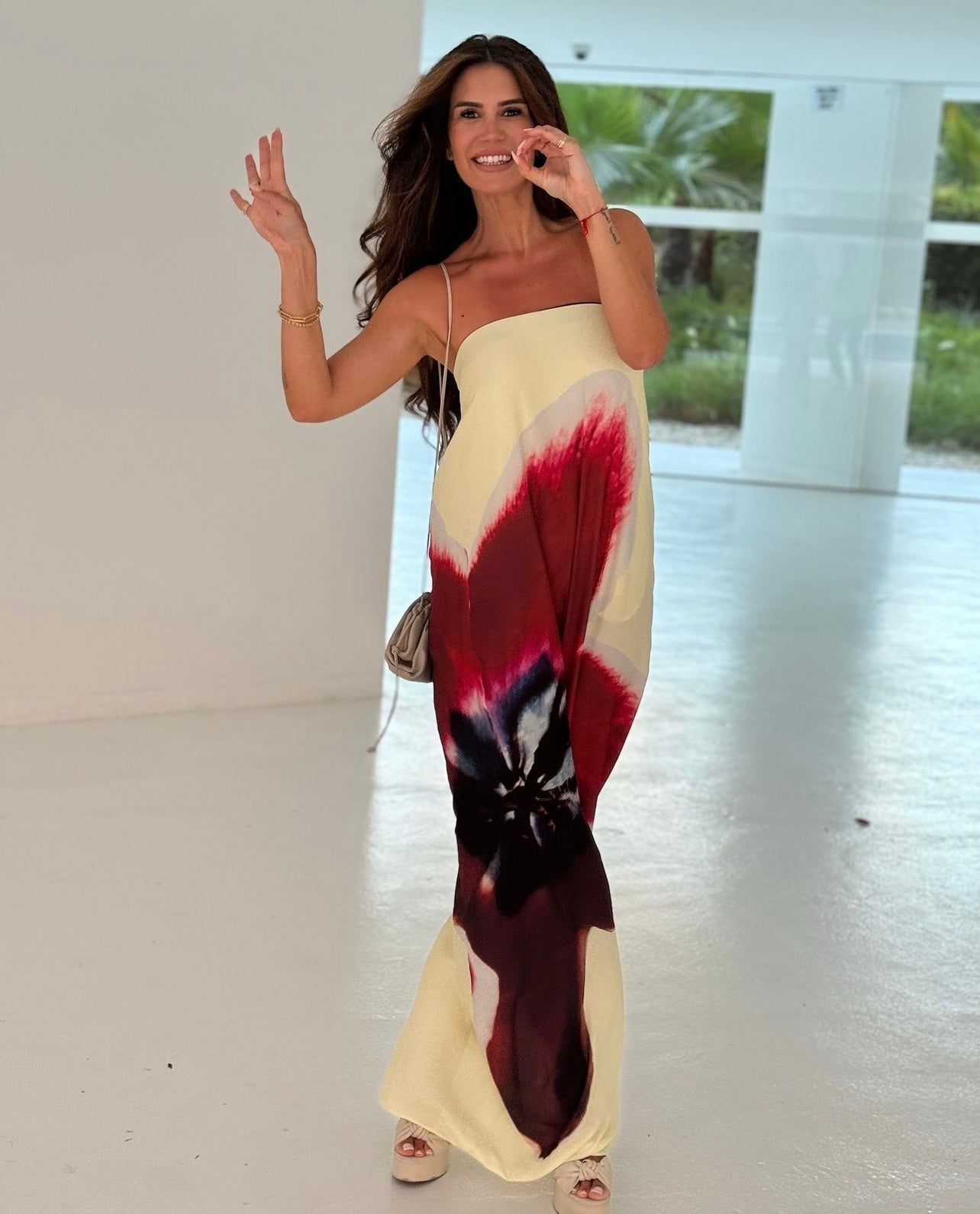 Simone™ | Trägerloses Maxikleid mit Stoffgürtel
