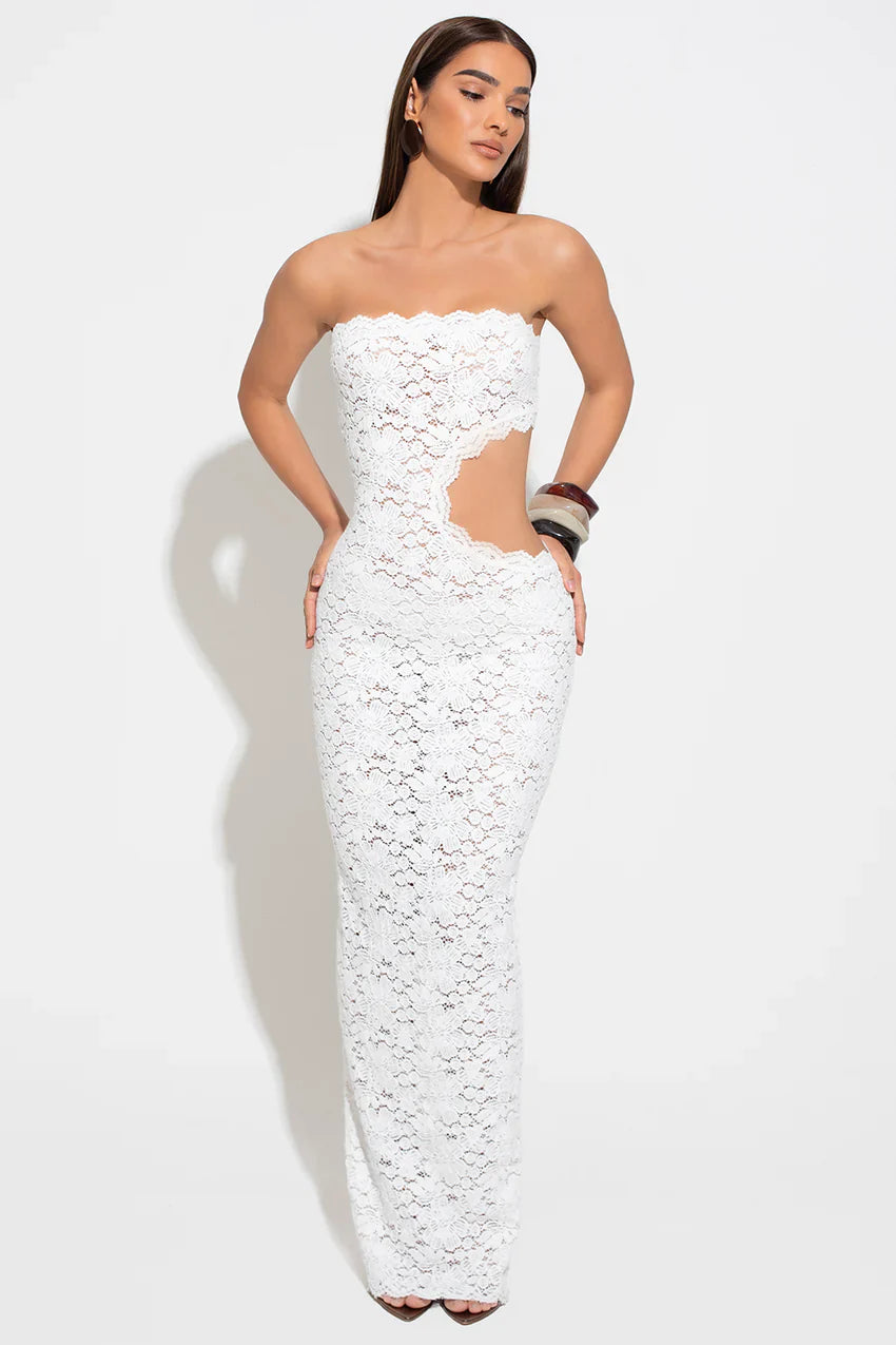 Kedda™ | Schulterfreies Spitzen-Maxikleid