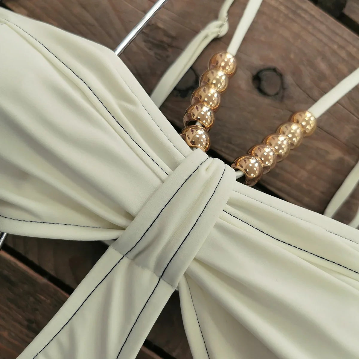 Lucinda™ | Einteiliger Badeanzug mit Cut-Out