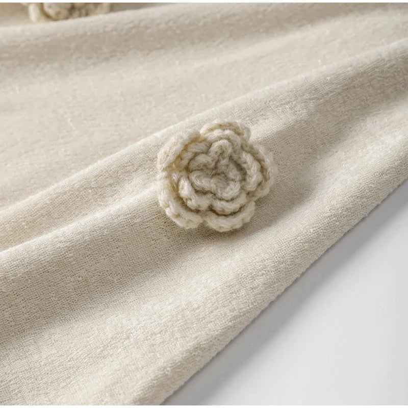 Sidney™ | Midikleid mit handgeknüpften Blumen