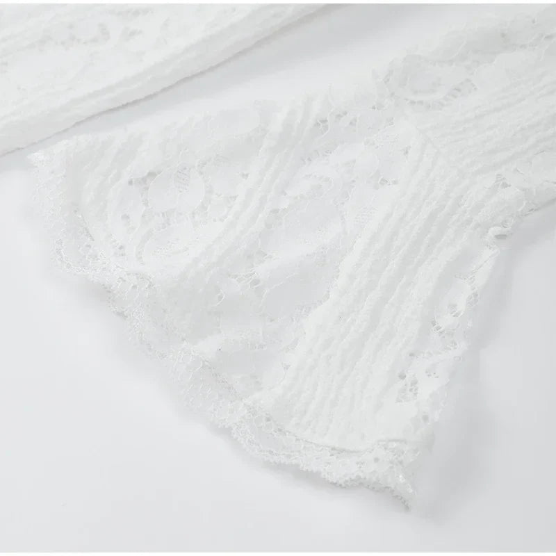 Nina™ | Schulterfreies Häkelkleid in Maxilänge