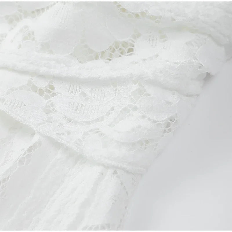 Nina™ | Schulterfreies Häkelkleid in Maxilänge