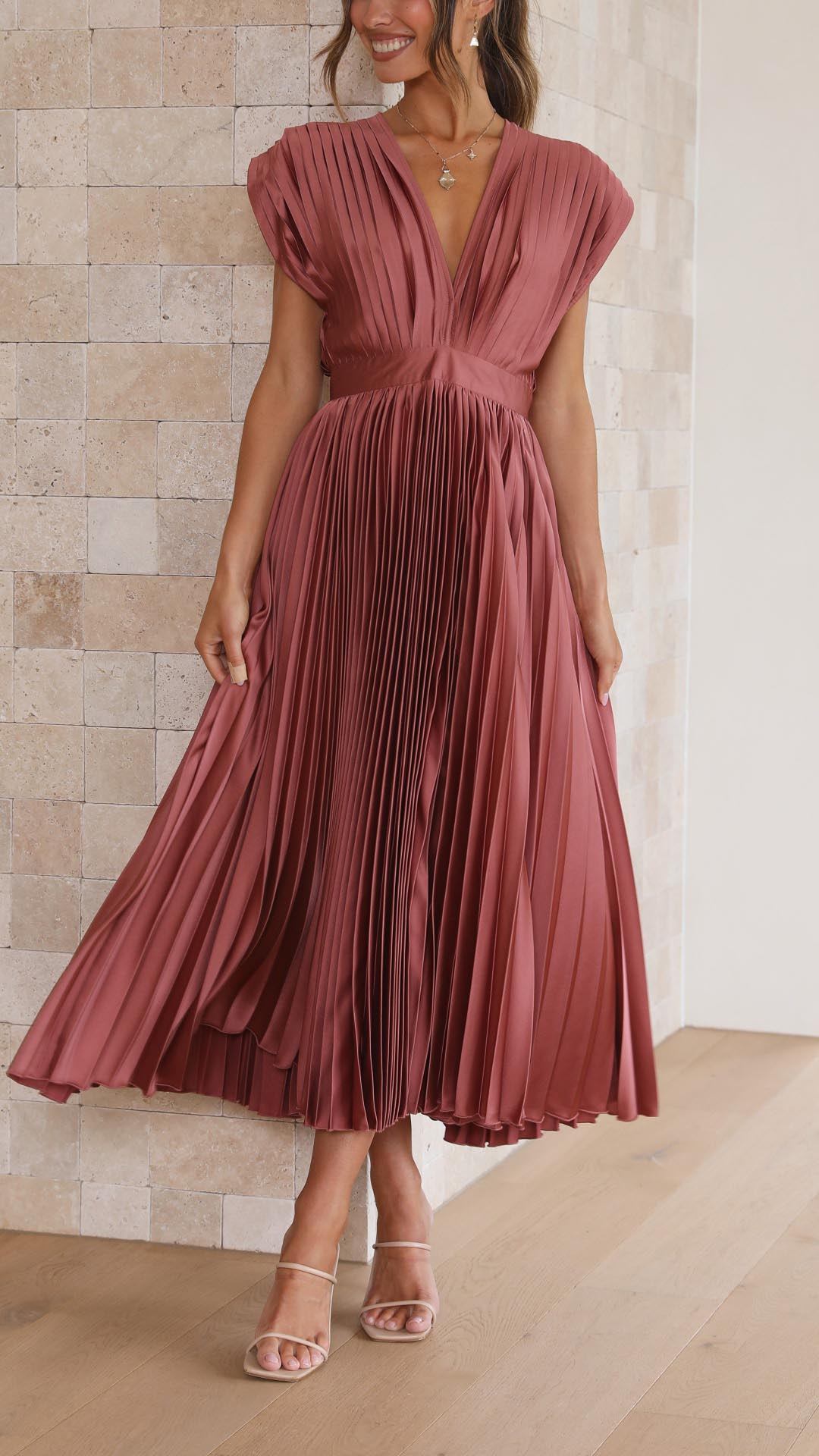 Marianne™ | Schickes Faltenkleid