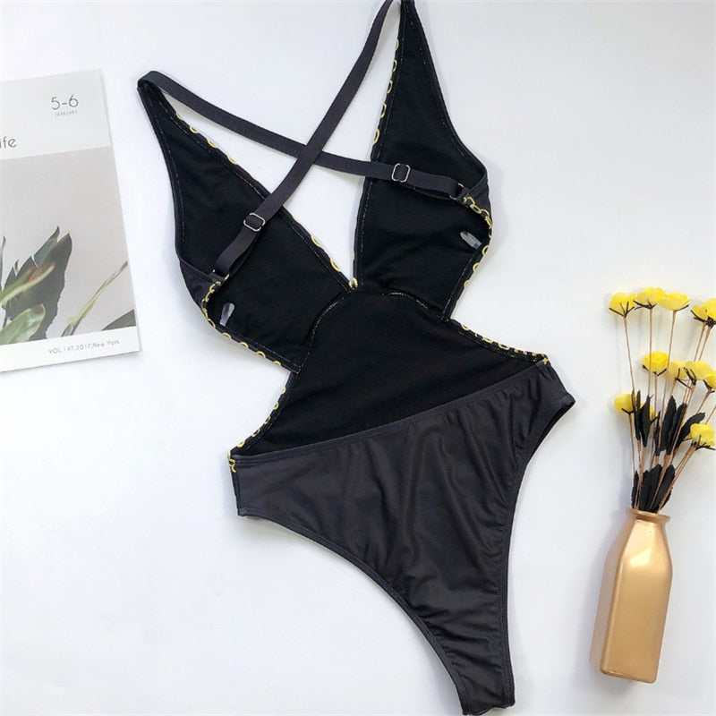 Laura™ | Stickerei-Body in Schwarz
