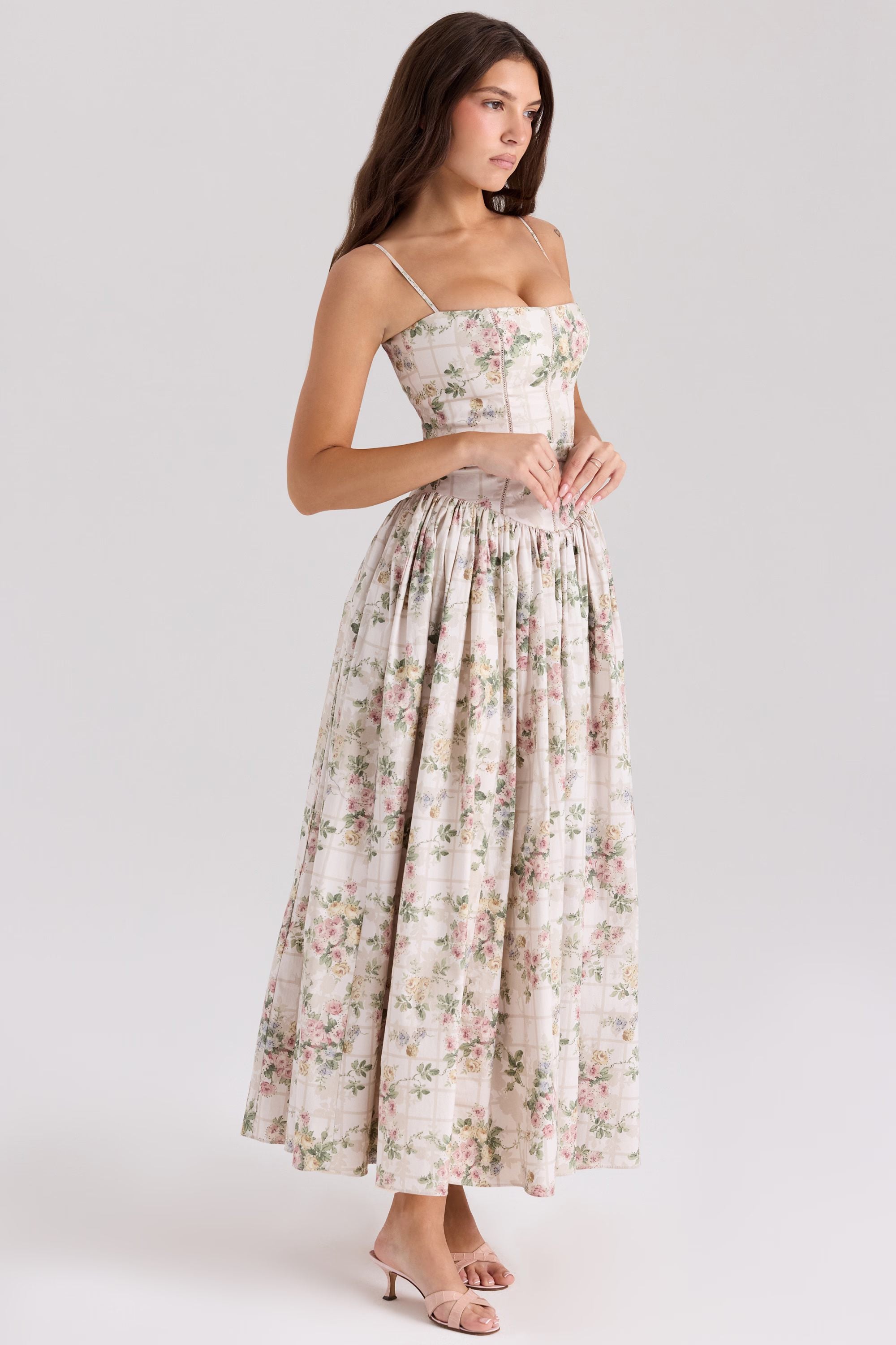 Cielle Kleid™ – Der Inbegriff von Leichtigkeit und femininer Eleganz