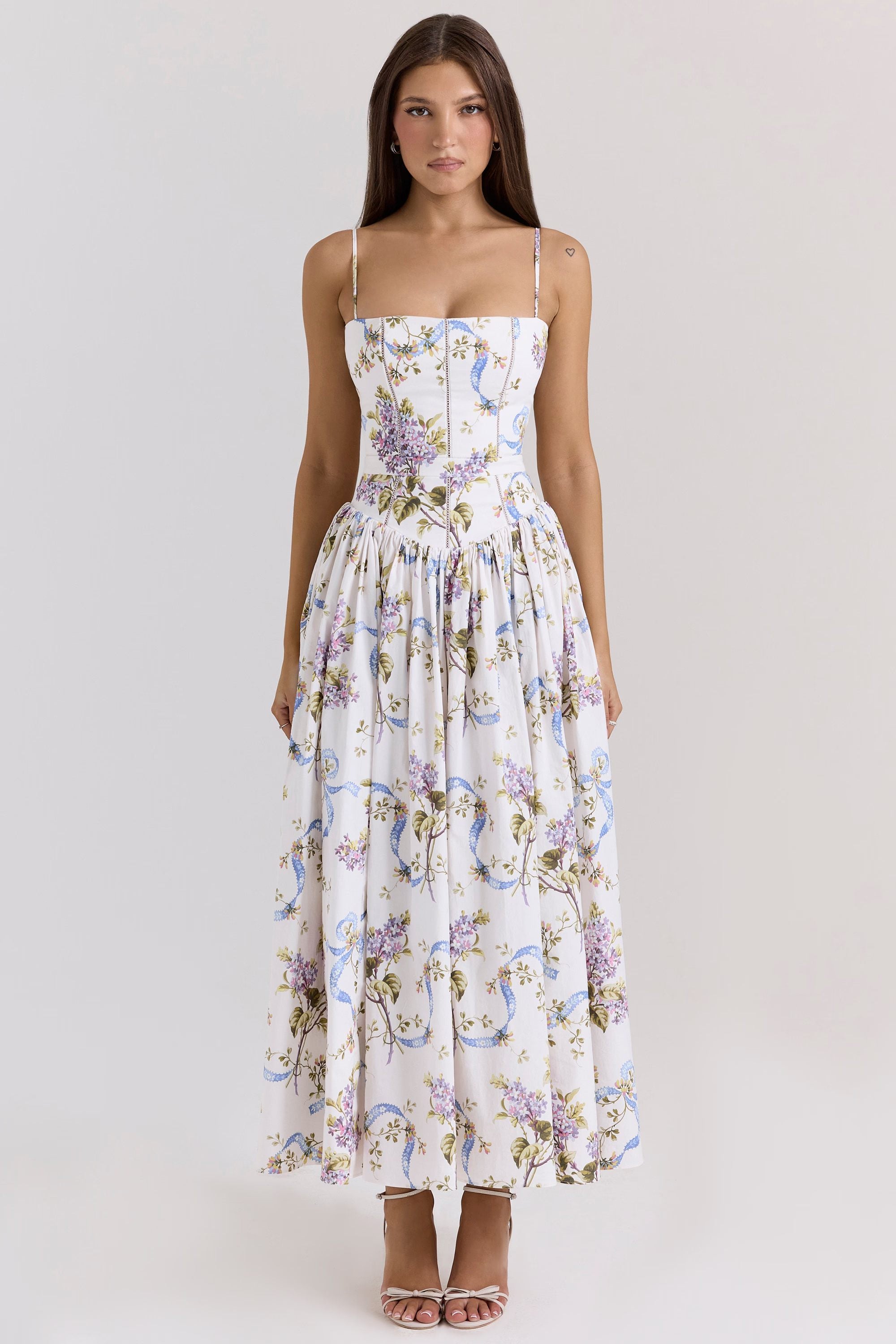 Cielle Kleid™ – Der Inbegriff von Leichtigkeit und femininer Eleganz
