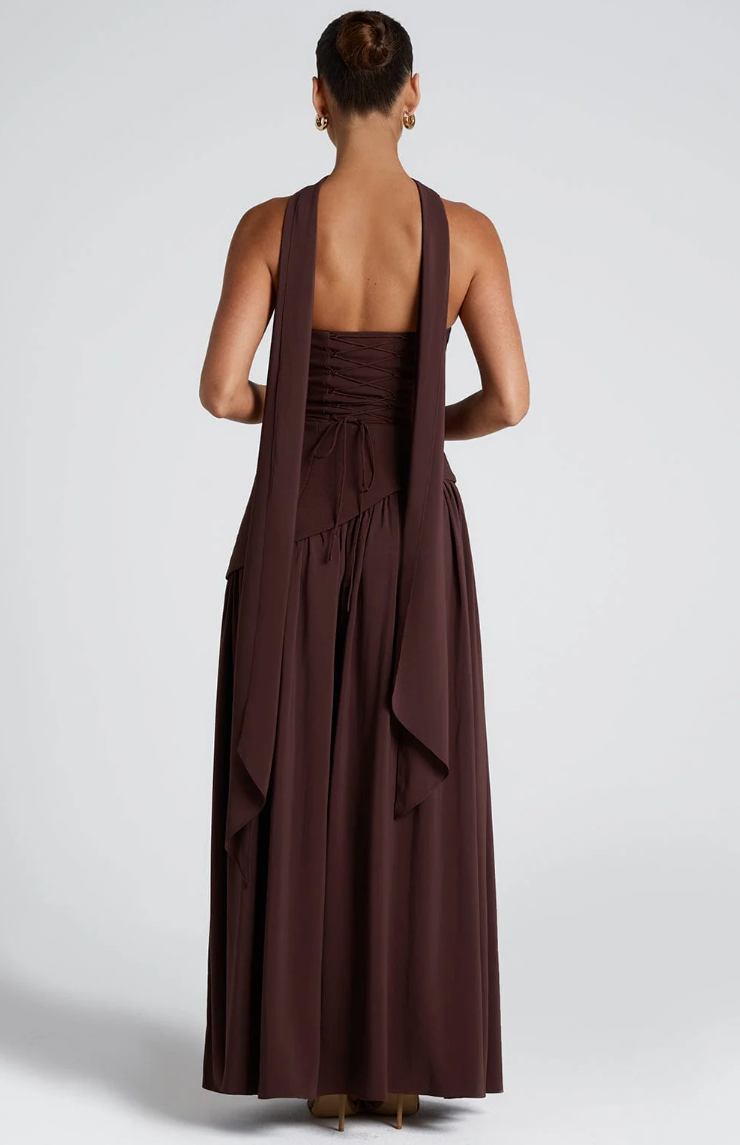 Alure™ | Schulterfreies Stretch-Maxikleid