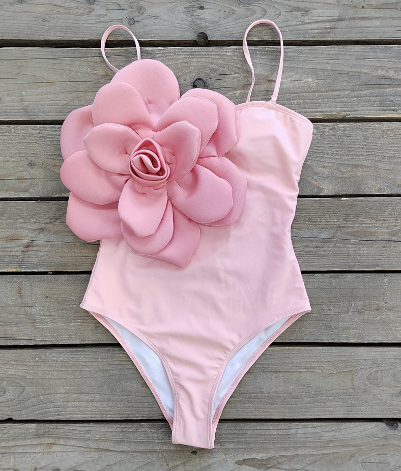 Hara™ | Badeanzug mit Großer 3D-Blume