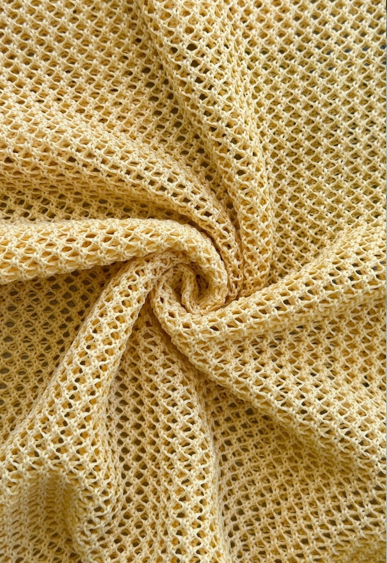 Zelda™ | Kurzes Kleid mit floralen Applikationen