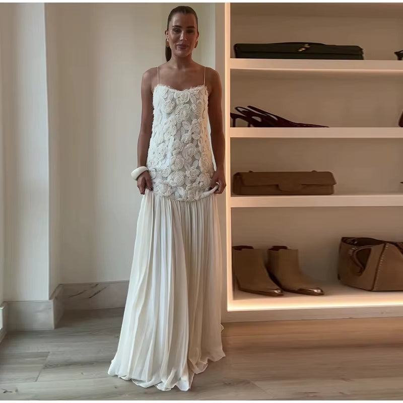 Lysse™ | Kleid mit Spitzenoberteil & Faltenrock