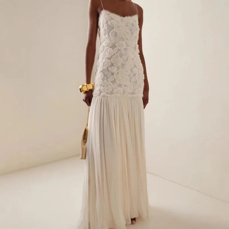 Lysse™ | Kleid mit Spitzenoberteil & Faltenrock