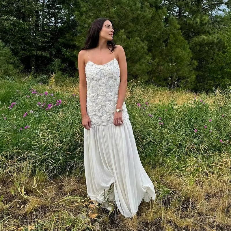 Lysse™ | Kleid mit Spitzenoberteil & Faltenrock