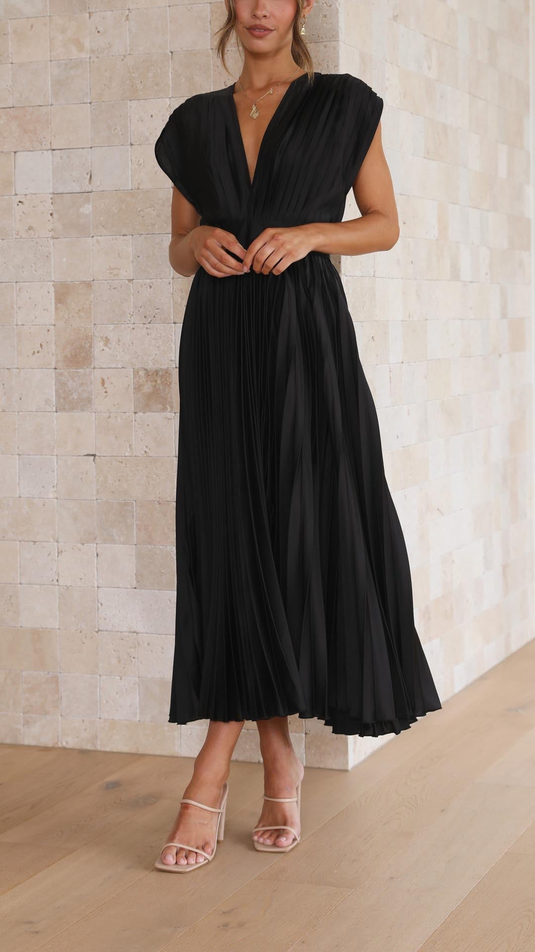 Marianne™ | Schickes Faltenkleid