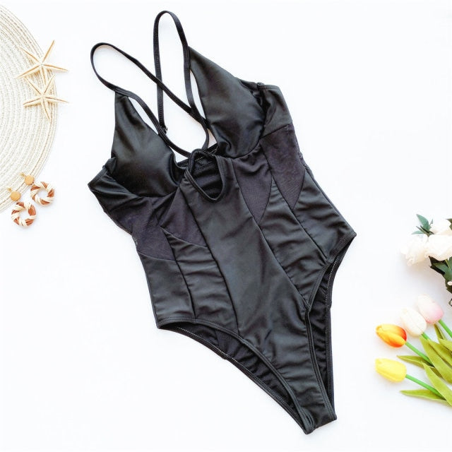 Cássia™ | Figurformender Cut-Out Body